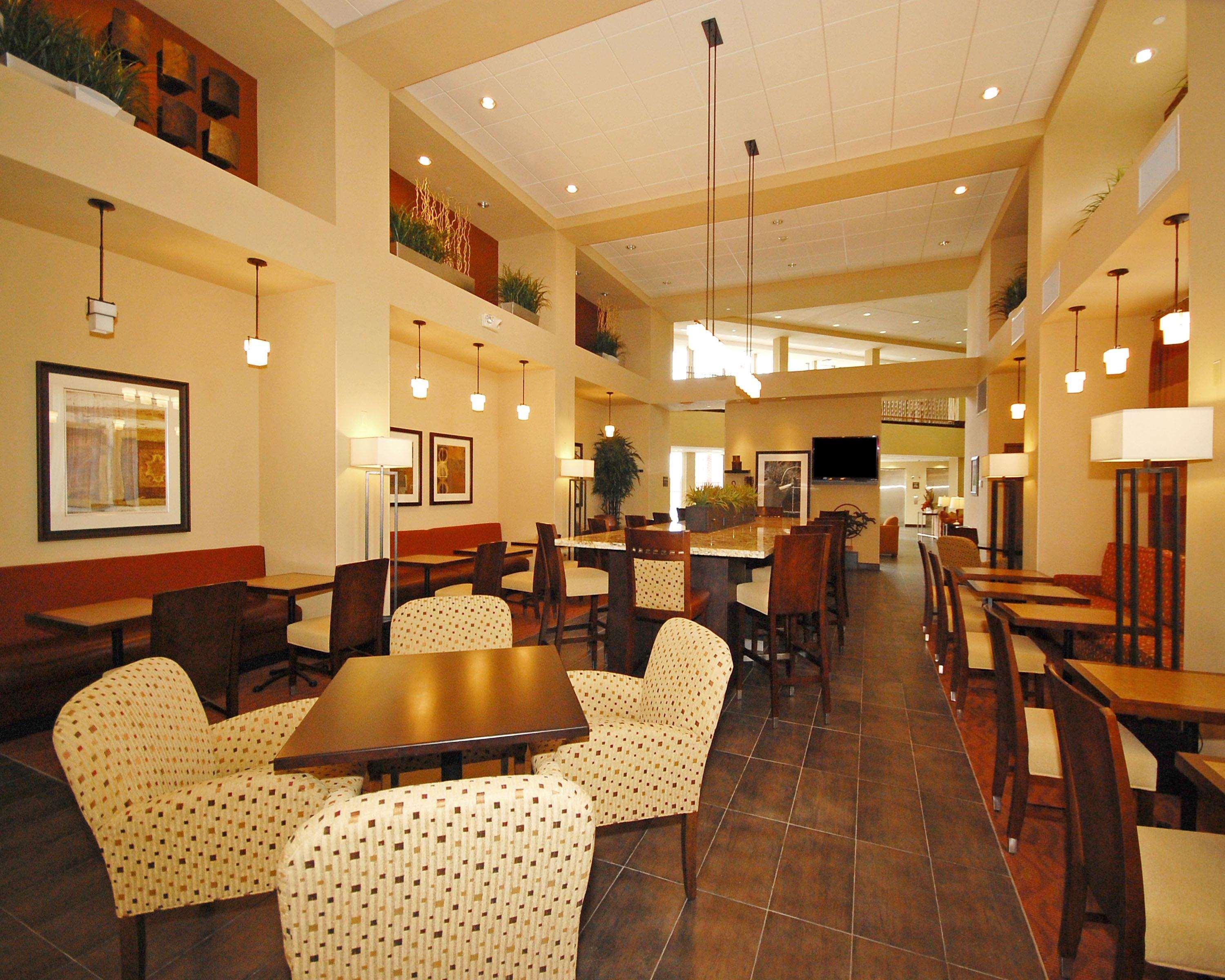 Hampton Inn & Suites Phoenix/Gilbert Restaurant photo